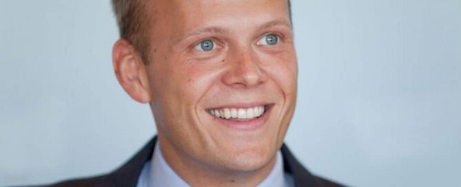 Ausblick auf 2022: „In Gold We Trust“-Autor glaubt weiterhin an Gold